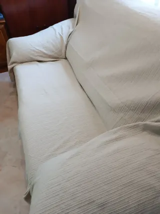 Funda sofá 2 plazas + la otra funda de tres plazas