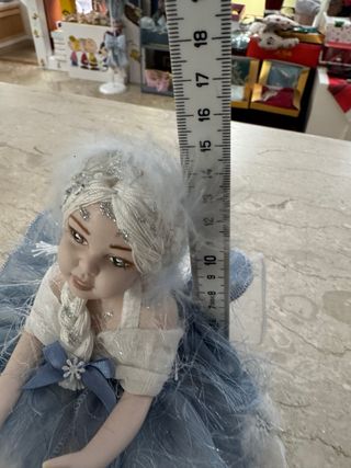 Bambola Capodimonte Principessa delle Nevi