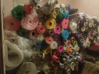 Telas por metros: colores y tamaños variados