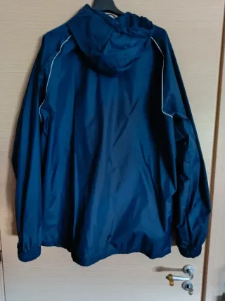 Antivento Adidas blu