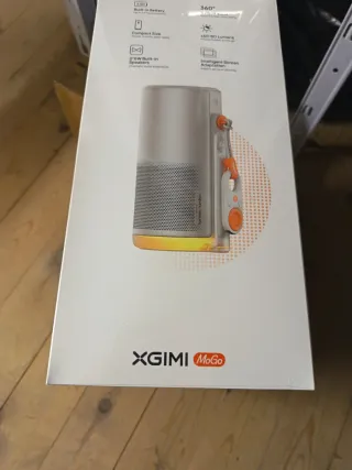 Videoproiettore XGIMI MoGo 4 regalo doppi chiuso