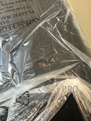 Poggiapiedi piccolo con gambe YMYNY