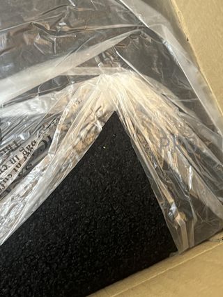 Poggiapiedi piccolo con gambe YMYNY