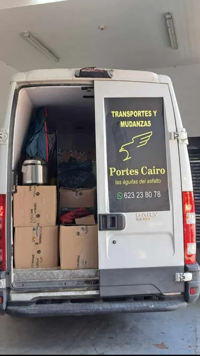 Se hacen portes y mudanza