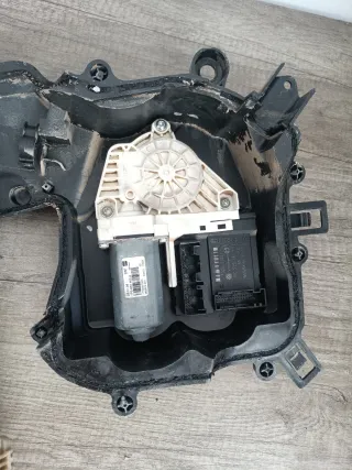 Elevalunas Delantero Derecho Seat León 2