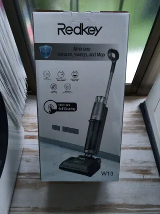 Fregadora-aspiradora poco usada