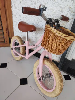 Bici sin pedales Mundo Petit rosa