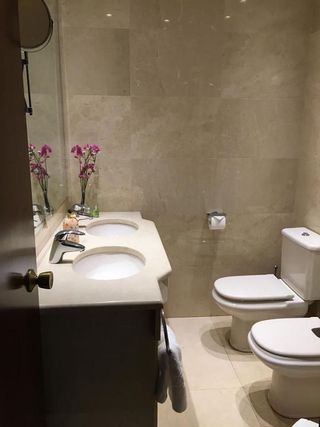 Piso en alquiler en Carranque - Haza Cuevas en Málaga