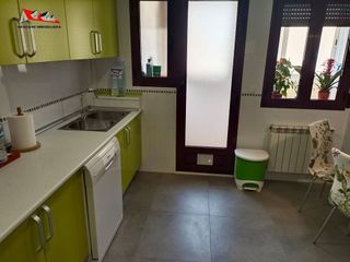 Piso en venta en Santa Cruz - Industria - Polígono Campollano en Albacete