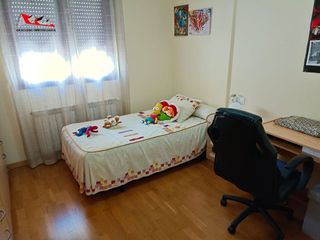 Piso en venta en Santa Cruz - Industria - Polígono Campollano en Albacete