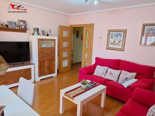 Piso en venta en Santa Cruz - Industria - Polígono Campollano en Albacete