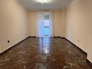 Piso en alquiler en San Antonio en Huelva