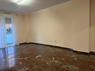 Piso en alquiler en San Antonio en Huelva