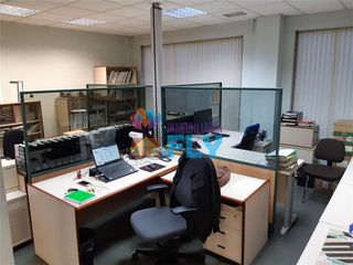 Local comercial en alquiler en Lavadores en Vigo