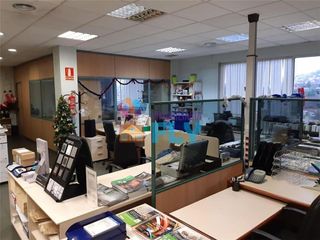 Local comercial en alquiler en Lavadores en Vigo