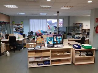 Local comercial en alquiler en Lavadores en Vigo