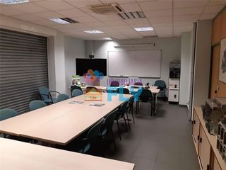 Local comercial en alquiler en Lavadores en Vigo