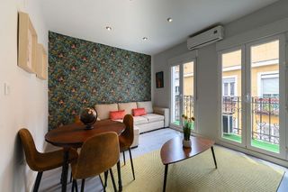 Piso en alquiler en Bellas Vistas en Madrid