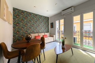 Piso en alquiler en Bellas Vistas en Madrid