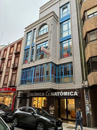 Oficina en alquiler en Centro Ciudad en León