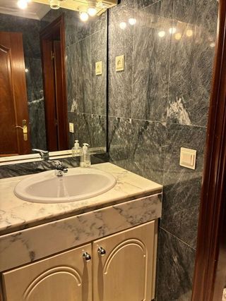 Oficina en alquiler en Centro Ciudad en León