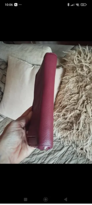 Portafoglio Guess grande rosso bordeaux similpelle