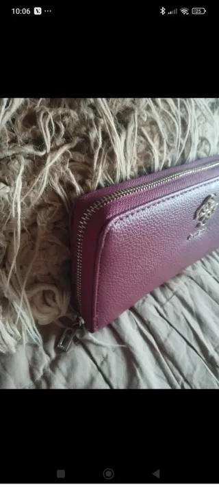 Portafoglio Guess grande rosso bordeaux similpelle