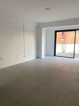 Local comercial en alquiler en Sant Joan Despí