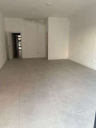 Local comercial en alquiler en Sant Joan Despí