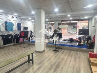 Local comercial en alquiler en Eixample en Prat de Llobregat, El