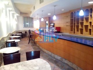 Local comercial en alquiler en Universidad en Ourense