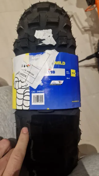 Neumatico 150/70R18 70r michelin anakee wild