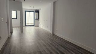 Piso en alquiler en La Buhaira en Sevilla