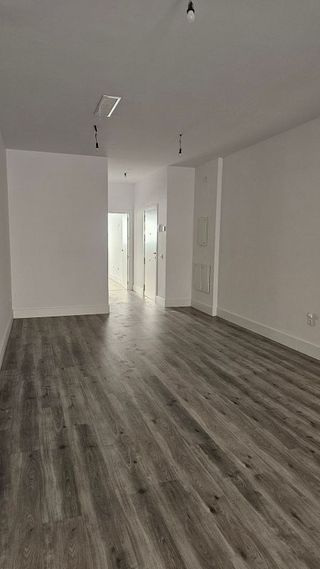 Piso en alquiler en La Buhaira en Sevilla