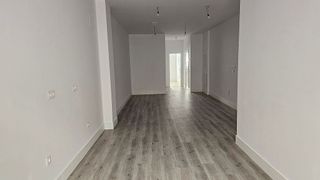 Piso en alquiler en La Buhaira en Sevilla