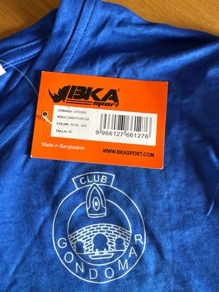 Sudadera, camiseta y pantalón de entrenamiento