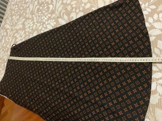 Gonna lunga nera con disegni arancio