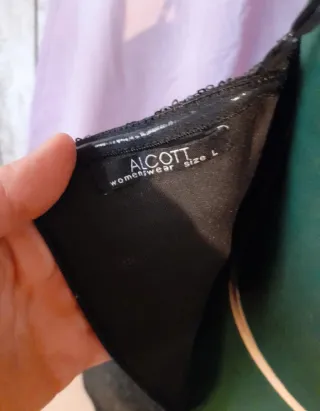 Abito nero con paillettes