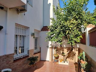 Casa pareada en venta en La Banda - Campo de Fútbol en Chiclana de la Frontera