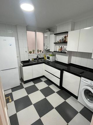 Piso en alquiler en Castilla - Hermida en Santander