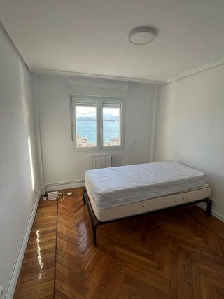 Piso en alquiler en Castilla - Hermida en Santander