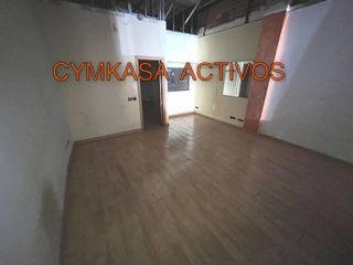 Local comercial en venta en L'Eixample en Sant Feliu de Guíxols