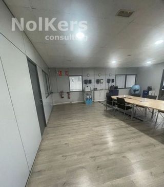 Nave industrial en alquiler en Zona Industrial en Barbera del Vallès