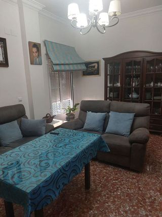 Casa adosada en venta en La Paz en Alcalá de Guadaira