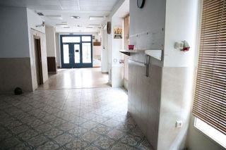 Local comercial en alquiler en Paseo Sagasta en Zaragoza