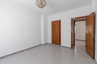 Casa adosada en venta en Alhendín