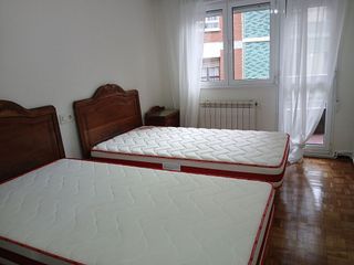 Piso en alquiler en Centro en Gijón