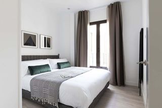 Piso en alquiler en Rejas en Madrid