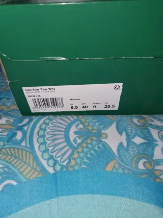 Zapatillas Puma Blancas y Rosas