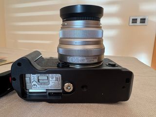 Fujifilm XT-30 Cámara Plata + objetivo 35mm f2 wr